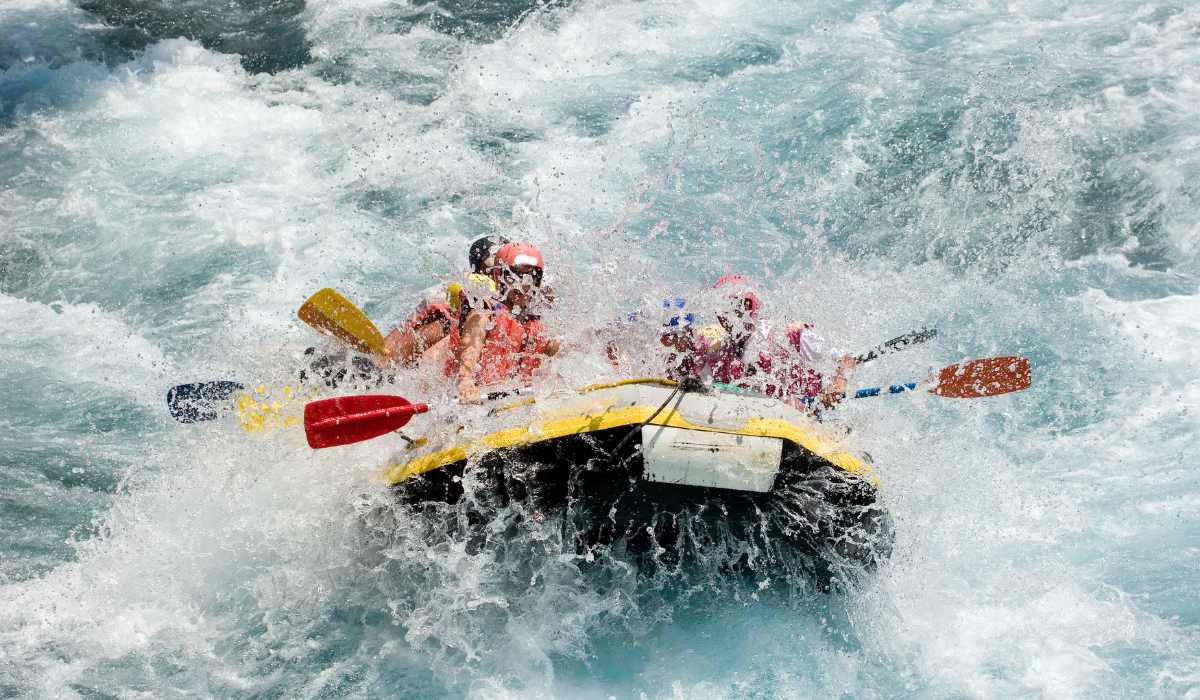 Rafting in nepal